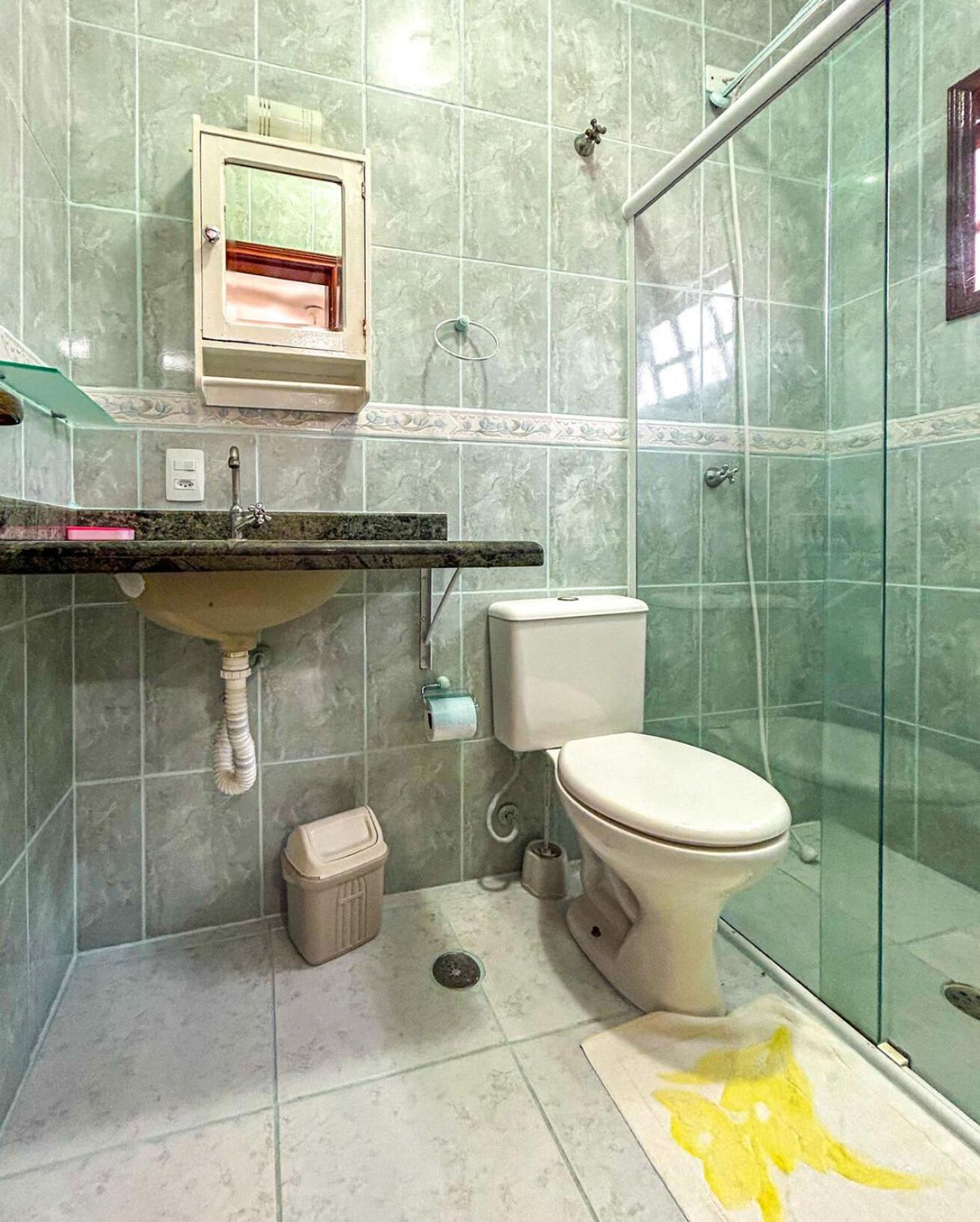 Incrivel Casa A 200M Da Praia Da Enseada Bertiogaヴィラ エクステリア 写真