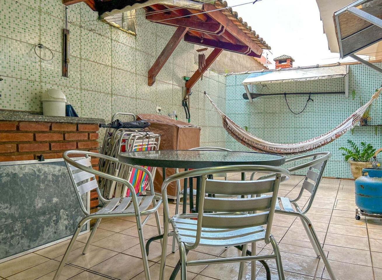Incrivel Casa A 200M Da Praia Da Enseada Bertiogaヴィラ エクステリア 写真